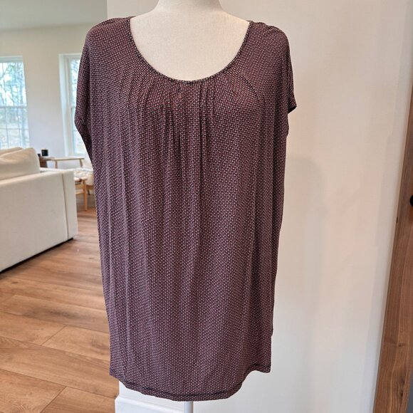 Chaps | 2XL Super Soft Red Blue Short Sleeve Top Shirt Stretch Geometric Pleated - Picture 1 of 8
